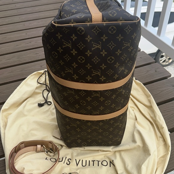 Louis Vuitton Monogram Canvas Duffel with Tan Accents - Picture 5 of 11